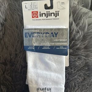 Injinji White Performance Everyday Lightweight Crew Toe Socks